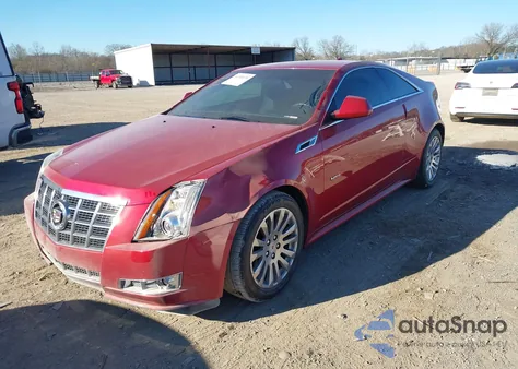 2012 Cadillac Cts Performance z USA, uszkodzony, nr VIN 1G6DJ1E39C0117994